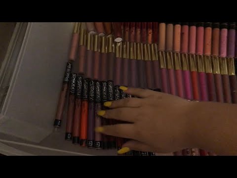 ASMR makeup collection - tapping and scratching // soft spoken
