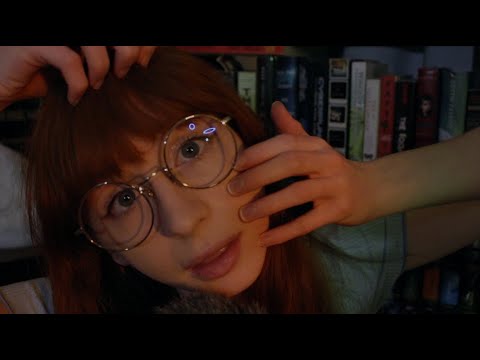 is THIS one ur HEAD?? (asmr)(face touching!)(visual triggers)