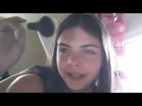 ASMR 80s roleplay...... your best friend does your makeup.