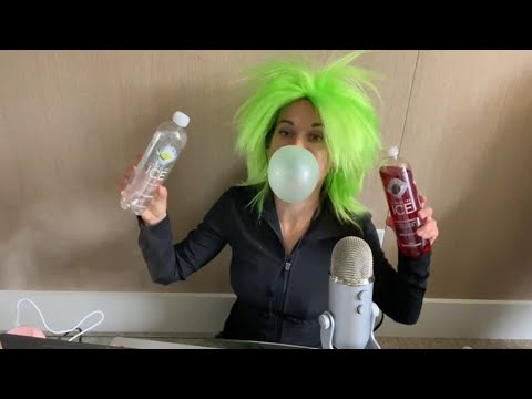 ASMR Chewing Gum | Blowing & Snapping Bubblegum | Whispering | Typing