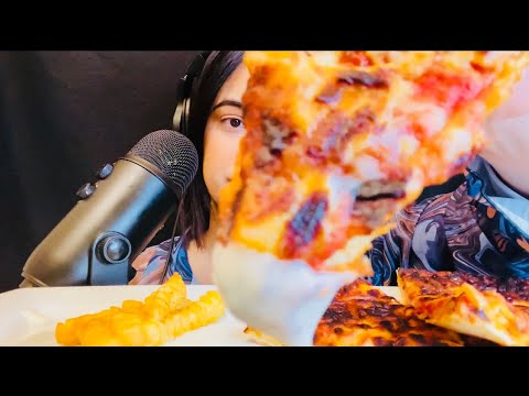 Kayy ASMR|SHOWING MY FACE!|Eating Sounds|Pizza And Cheese Fries🍕🍕🍟🍟