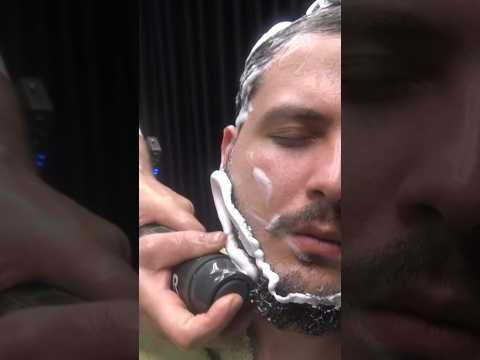 ASMR BARBER DEEP TISSUE MASSAGE AND CRACKS BY MURAT KAZAN #barbermassage #bodycracks #berbermasajı