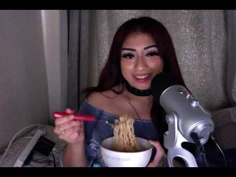 ASMR || EATING SPICY NOODLES