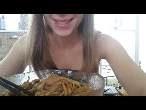 ASMR / Eating Sounds / Noodles