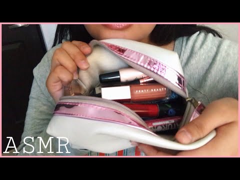 ASMR EN ESPAÑOL | SUSURROS | Qué hay en mi bolsita de maquillaje?💄 MOUTH SOUNDS