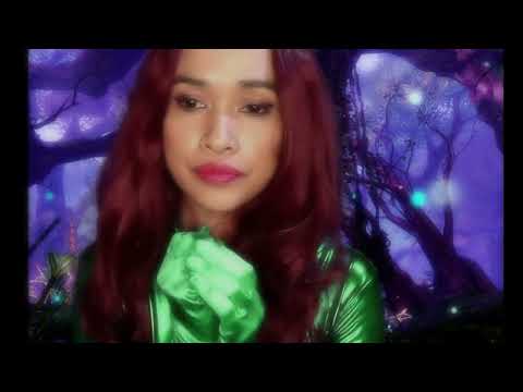 ASMR: POISON IVY RolePlay (Relaxing Rain Sounds & Hypnotizing Hand Movements)