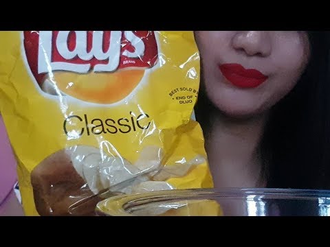 ASMR Eating Lays Chips [Eating Sounds and Whispers]