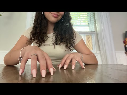 ASMR~fast and aggressive table tapping, scratching, build up tapping, ect.
