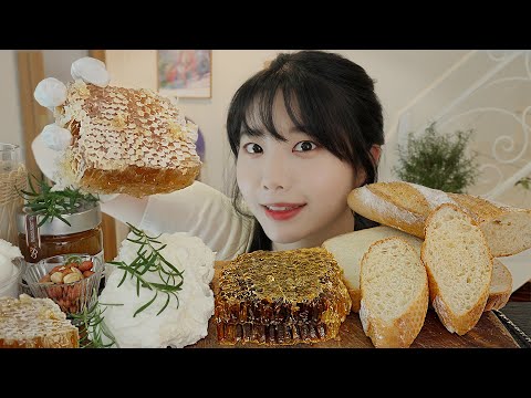 ASMR 통벌꿀집+직접만든 카이막 먹방!(꾸덕꾸덕 끈적한 소리👍)Honeycomb+Kaymak mukbang Eating Sounds