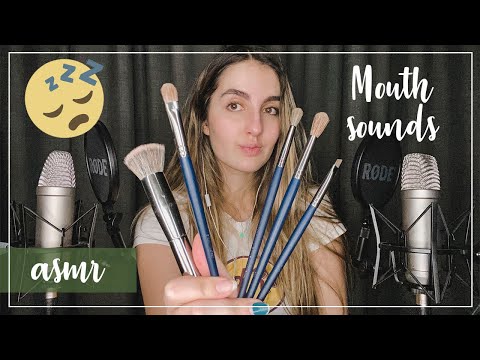 ASMR en español - Te hago un MASAJE en tus oídos y carita con BROCHAS! (sonidos cosquillosos)