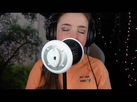 ASMR - Slow and gentle ear licking