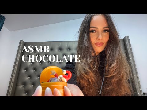 ASMR Chocolate Kinder Bueno | Whispering