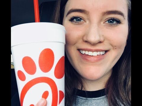 ASMR Eating Chick-fil-A and Chit Chat in my car 🚗 👅 ( eating sounds and whispers )