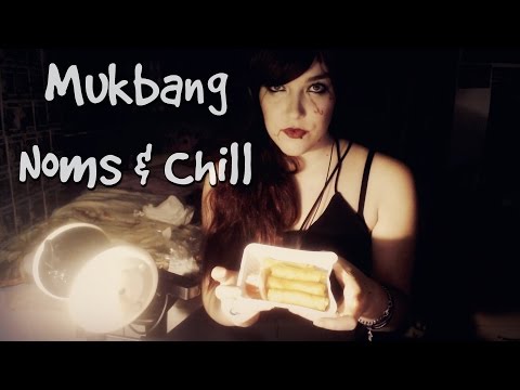 ☆★ASMR★☆ Mukbang | Noms & Chill | Veggie Noodles & Springrolls