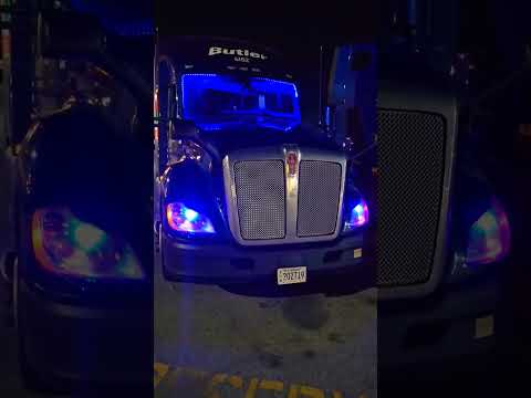 Party truck 🚚 #asmr #femaletrucker #truckdriver #truck #trucker #video #viral #viralshorts  #semi