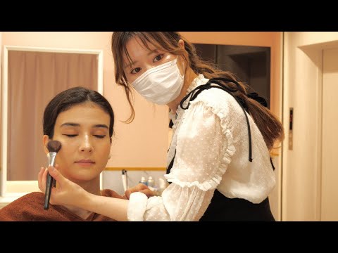 ASMR Doing Your Makeup 💖(Soft Spoken Japanese)