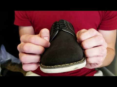 ASMR - Super fast shoe tapping and scratching