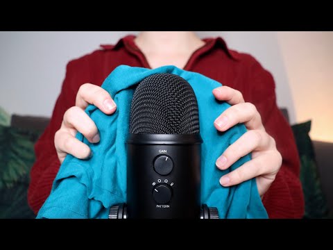 ASMR - Fabric Sounds & Microphone Scratching + Rubbing (With Soft Rain Sounds) [No Talking]
