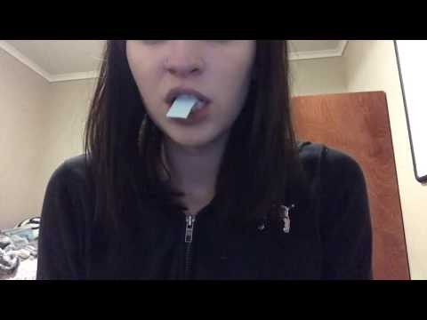 ASMR CLOSE UP GUM CHEWING (lots of snapping sounds!)