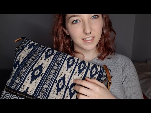 ASMR what's in my bag (scratching, lid sounds, whispering...)