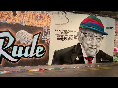 ASMR London's Longest Legal Graffiti Wall [Soft Spoken] [Whispers]