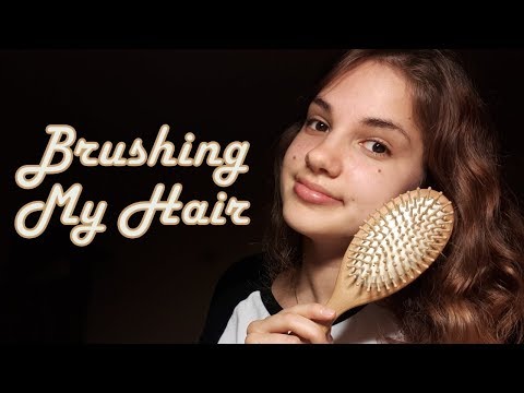 [ASMR] Brushing my hair w/ a Wooden Brush