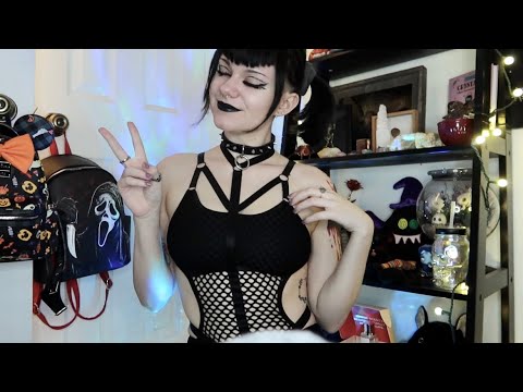 ASMR | Outfit / Fabric Scratching 🖤👗