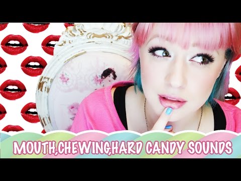 ❤ASMR ITA❤Mouth Sounds, Chewing Sounds, Kissing, Lip Gloss/ Lipstick & Hard Candy sucking :3