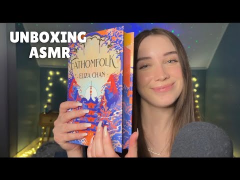 Unboxing My Illumicrate March Book Subscription Box 📦 😁 Whispered Tapping & Scratching