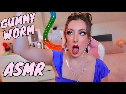 ASMR EATING A GIANT GUMMY WORM | ASMR MOUTH SOUNDS AND CHEWING