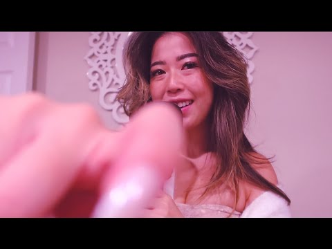 ASMR || Clicking and Popping Mouth Sounds w/ Close Up Hand Movements