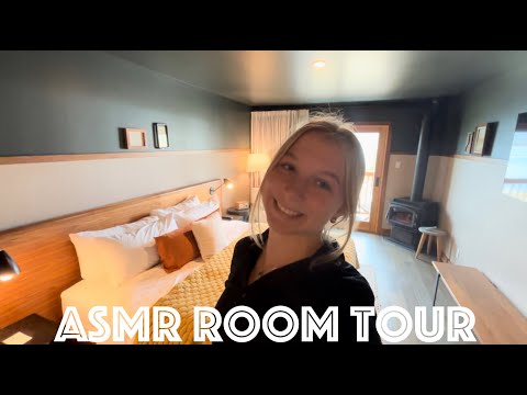 ASMR: Hotel Room Tour: Tapping & Scratching 🛏️