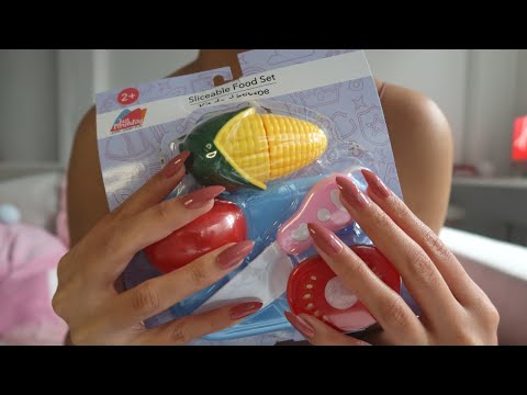 Cutting The Corn!! 🌽✨(Tapping, Velcro Sounds, Whispering) ~ ASMR