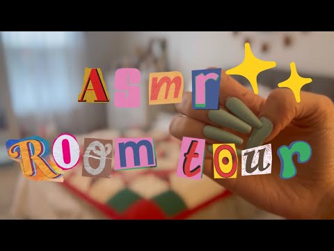 ASMR (Christmas) Room Tour !! (rambles, tapping, hand movements) 🎄🎁🌟🎅🏼✨