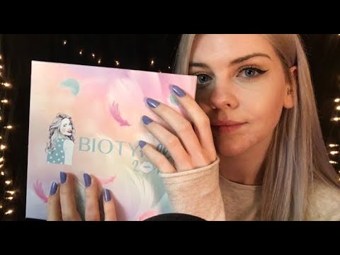 ASMR | Unboxing Biotyfull Box Cocooning ❄️ Tapping et chuchotements