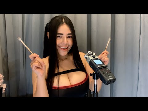 ASMR fast and aggressive on Ear Tickling & Sticky Tapping,hand sounds