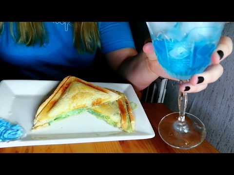 ASMR Blue/Green Cheese Toastie| Eating/Drinking Sounds | No Talking |