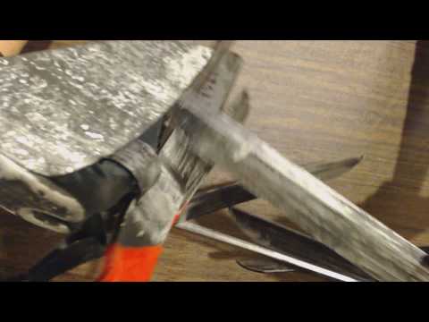 ASMR Plastic Scissors Clicking/Clacking / Foam Squeaking / Edward Scissorhands Show & Tell