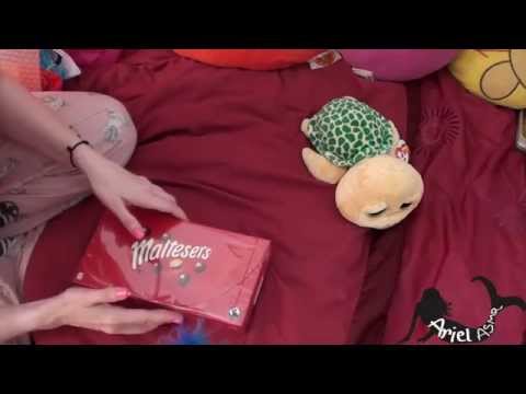 Relaxing ASMR arranging objects tingly tingly