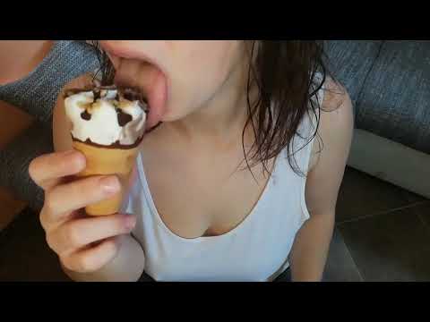 Ice Cream Licking - asmr