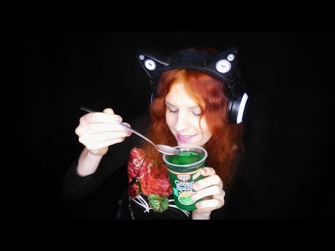 ASMR | Big Wobbly Woodruff Jelly Cup (No Talking) | Eating Sounds
