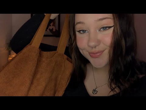 ASMR | What’s In My Bag 👜
