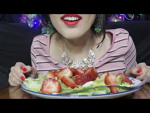 ASMR Eating Fruit Salad ~ Eating Sounds 🥗(Whispering)🍓[ Lots Of Crunchy Sounds]🌛⭐️✨