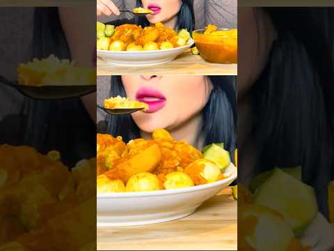 ASMR EATING CHICKEN CURRY RICE AND EGG CURRY MUKBANG #shorts #food #youtubeshorts