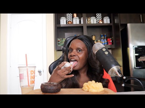 POWDER AND DOUBLE CHOCOLATE DONUTS ASMR EATING SOUNDS