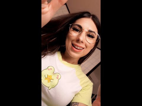 ASMR WEIRD GIRL SPIT PAINTING YOUR FACE ... #shorts 🥔 personal attention, face touching