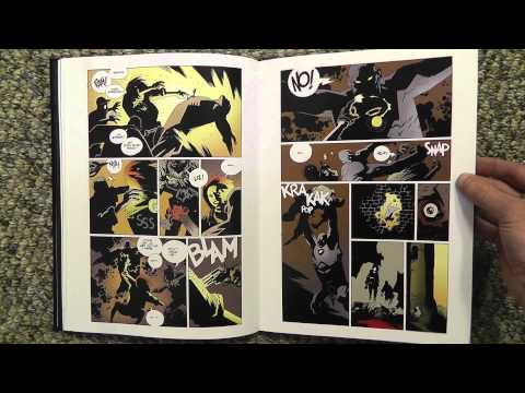 ASMR Page Turning - Hellboy Comic Library Edition Volume 1