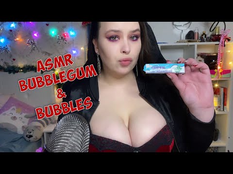 ASMR bubblegum and bubbles