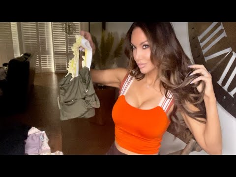#ASMR/Sharing My Thoughts and New Clothes/ Up Close WHISPERS￼