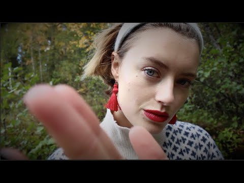 ASMR Silent Hand Movements in Nature 🌱